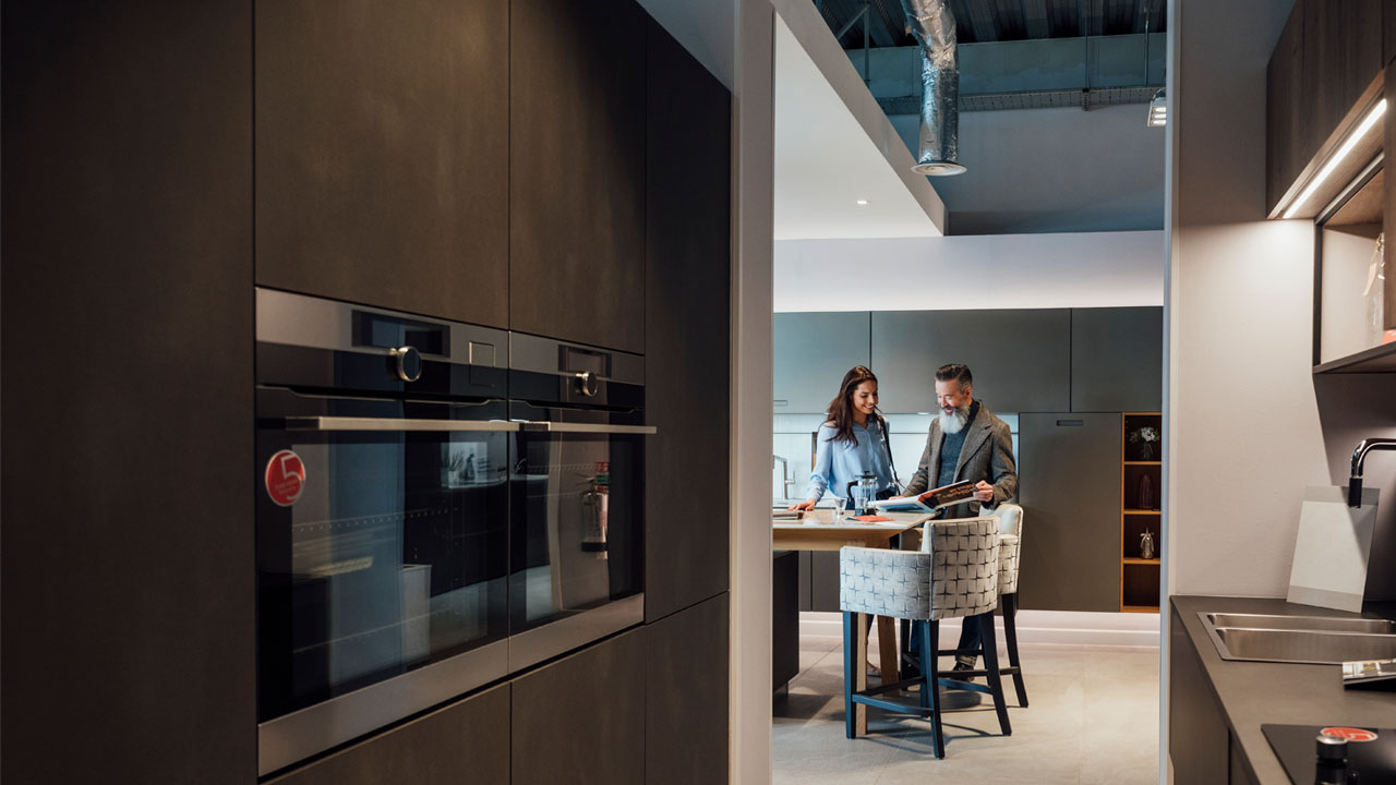 Discussion about kitchen