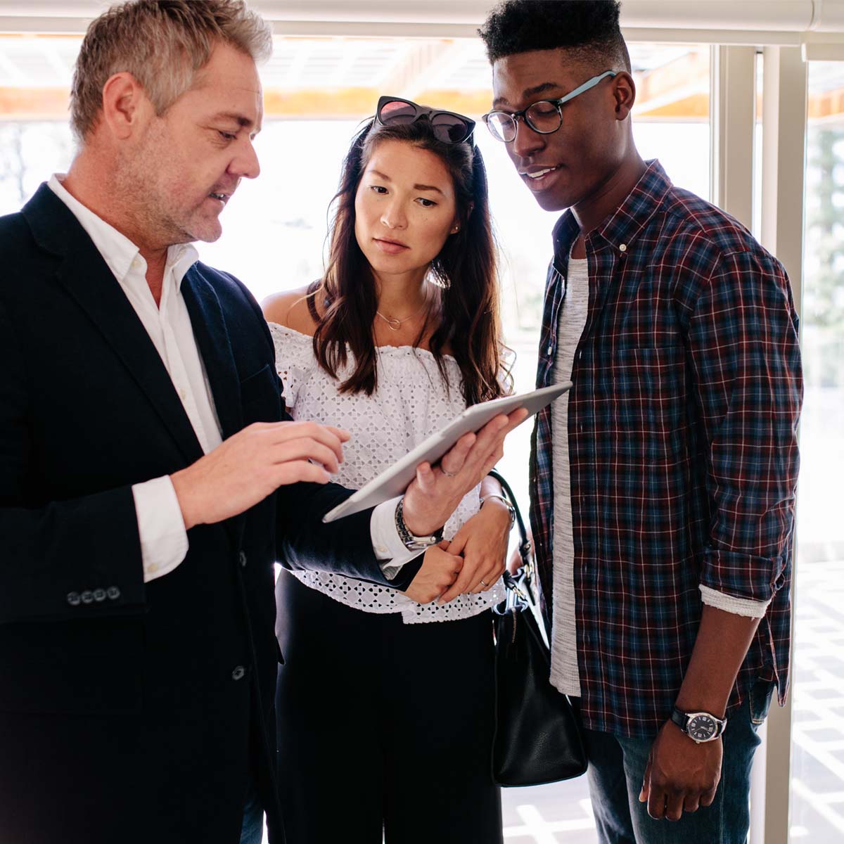 Cyncly website - visual 05c -Fengo - 4 - hero.jpg